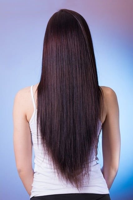 Comment réaliser un lissage brésilien à la maison?