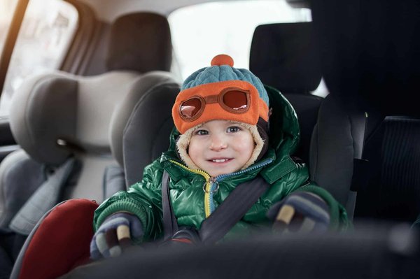Bonnets pour bébé garçon : quels motifs et couleurs feront craquer tout le monde ?